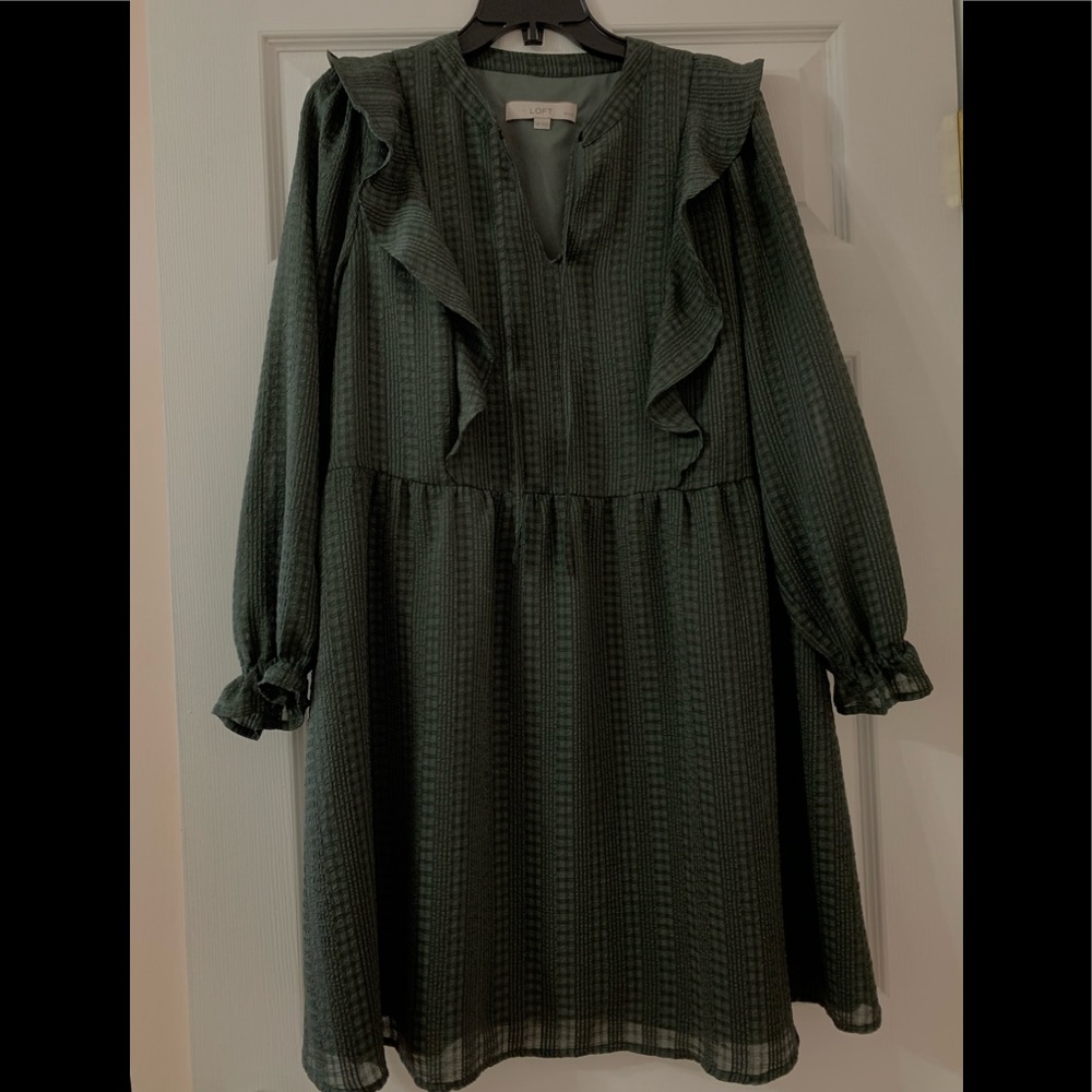 Green loft dress